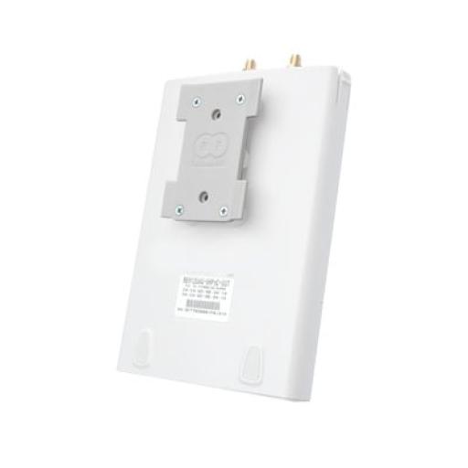 RF Elements Adaptador para montar radios MIKROTIK NETMETAL en antenas airMAX (Ubiquiti)