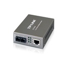 TPLINK Convertidor Firba Óptica Multimodo /  1 Puerto RJ45 10/100 Mbps / Puerto Fibra Óptica SC 100 Mbps / Hasta 2 Km / Plug and Play