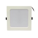 Epcom Spot Cuadrado Empotrable / 17.5 x 17.5 cm / Luz Fría / 110 V / 15 W / 1200 lúmenes / 25000 hrs / Ángulo de apertura 120° / IP20
