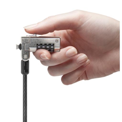 Acco CANDADO DE SEGURIDAD DE COMBINA CION SEREALIZADA PARA EQUIPOS DELL