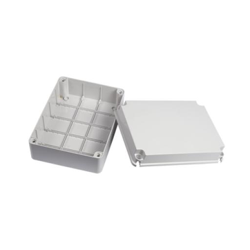 Precision Gabinete de Plástico IP55 (190 X 240 X 95 mm). Protección EMI.