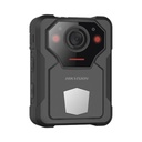 Hikvision Digital Technology Body Camera Portátil / Grabación a 2K (4 Megapixel) / Pantalla 1.77" TFT / Fotos de Hasta 40 Megapixel / IP54 / H.265 / 64 GB de Almacenamiento / Microfono Integrado / GPS