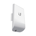 UBIQUITI INC. NanoStation airMAX locoM5 CPE,  hasta 150 Mbps, frecuencia 5 GHz (5170-5875 MHz) con antena integrada de 13 dBi