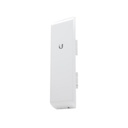 UBIQUITI INC. NanoStation airMAX M5 CPE, hasta 150 Mbps, frecuencia 5 GHz (5170-5875 MHz) con antena integrada de 16 dBi