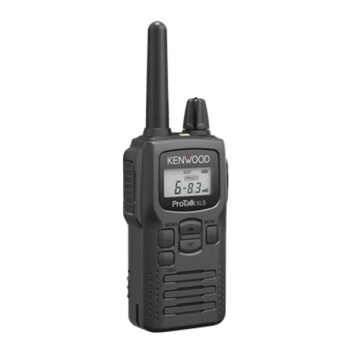 KENWOOD Radio portátil UHF 450-470 MHz, 2 W, 16 canales, Resistente a Golpes MIL-STD-810, manos libres VOX. Incluye antena, batería, cargador y clip