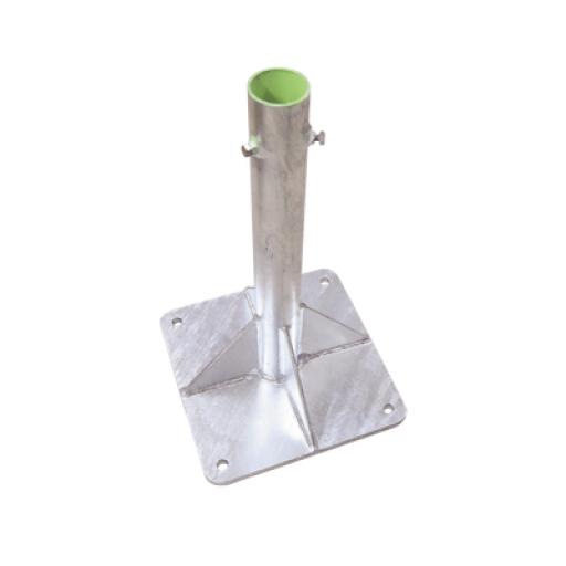 [SYSCOMTOWERS_SLM-BA-7G] SYSCOM TOWERS Base para Mástil Hasta 2" con Opresores, Base de 30 x 30 cm y Tubo de 50 cm Ced. 30. Galv. Inmersión.
