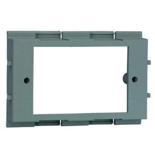 [PANDUIT_T70DB-X] Panduit Soporte para Montaje de Faceplates en Canaleta T70, de PVC Rígido, Color Gris Internacional
