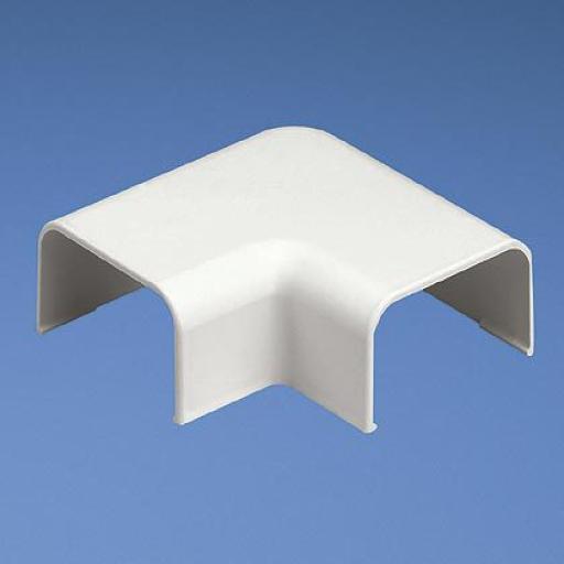 [PANDUIT_RAF5IW-E] Panduit Conexión en ángulo recto "L", para uso con canaleta LD5, material ABS, Color Blanco Mate