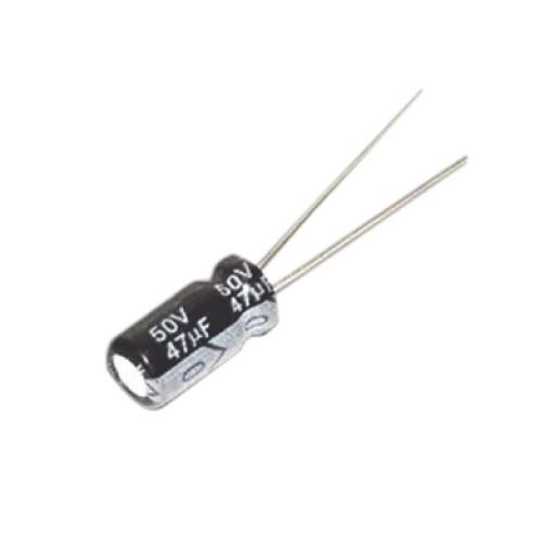 [SYSCOMPARTS_0047M0050V] SYSCOM PARTS Capacitor Electrolítico de Aluminio, Radial de 47 µFd, 50 Vcc, 105 °C, 6.3 x 11 mm.