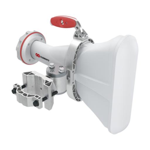 [RFELEMENTS_AH60-TP] RF Elements Antena asimétrica de 60° (60°H 25°V) 17 dBi tipo cuerno 5180-6000 MHz altamente eficiente, sin cables, sin perdidas, sin lóbulos listas para TwistPort, Montaje mejorado