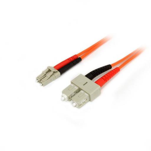 [STARTECH.COM_50FIBLCSC3] StarTech.com CABLE DE 3M MULTIMODO DUPLEX FIBRA OPTICA LC SC 50/125