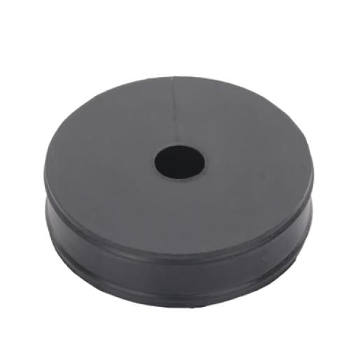 [SYSCOMTOWERS_CI-1-12] SYSCOM TOWERS Inserto o Bota de Caucho de 4" Con Un Orificio para Cable de 1/2 in