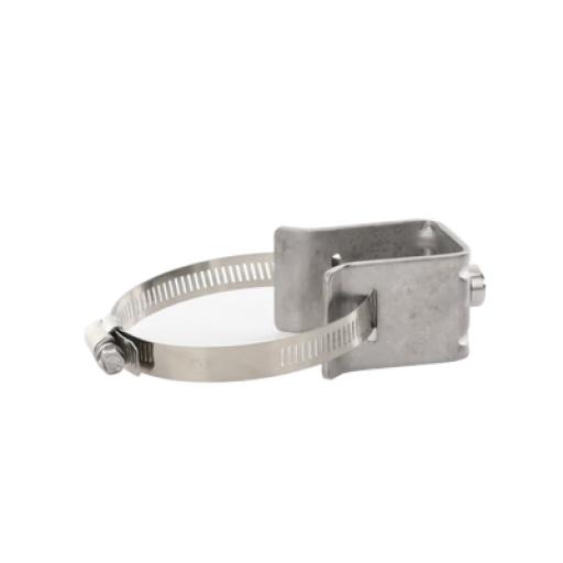 [SYSCOMTOWERS_SOA-382-030] SYSCOM TOWERS Adaptador Para Separación y Sujeción Con Orificio Roscado de 3/8" y Abrazadera de 2 a 3" Kit de 10 Piezas