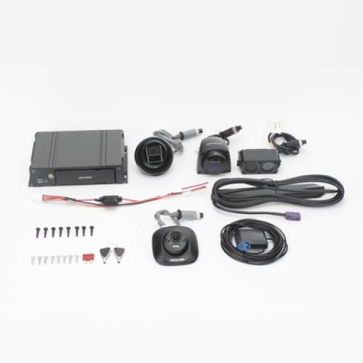 [HIKVISIONDIGITALTECHNOLOGY_AE-MD5043-SD/I/GLF/KIT] Hikvision Digital Technology Kit DVR Móvil / 2 Cámaras Interior + 2 Cámaras Exterior / (1080p) / 4 Canales TURBOHD / Tecnología IA Integrada / Soporta 4G / GPS / Sensor G / Soporta 2 Memorias SD (512 GB total) / Alarmas I/O