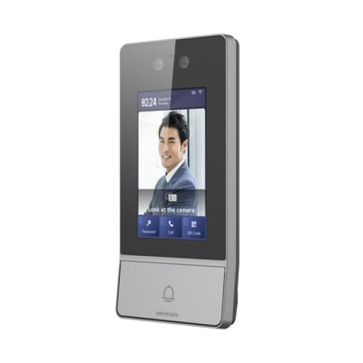 [HIKVISIONDIGITALTECHNOLOGY_DS-KV9503-WBE1] Hikvision Digital Technology Videoportero IP 2 Megapixel / Llamada y Apertura Remota desde App Hik-Connect / Reconocimiento Facial / Panel touch 4.3"/ Exterior IP65 + Antivandalico IK08 / Botón mecanico de llamada / PoE / 1 Departamento / Apertura con Tarjeta, Codigo PIN 