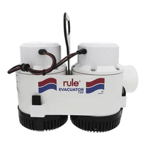 [RULE_7700D] RULE Bomba de evacuación con capacidad de desagüe de 7700 galones por hora a 12 Volts de corriente directa.