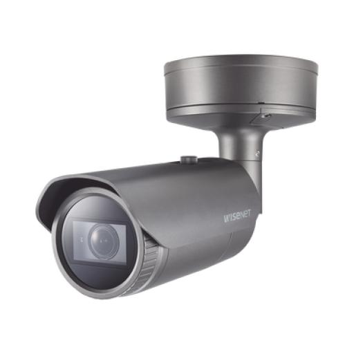 [HANWHA_XNO-8080R] Hanwha Cámara IP Tipo Bala IP de 5MP, Antivandálica, Lente Motorizado de 3,7 a 9,4 mm, Soporta Memoria SD, Día/Noche (ICR) y WDR (120 dB)