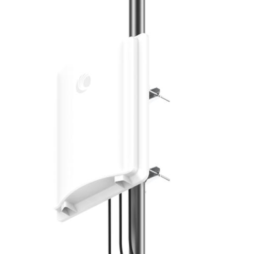 [CAMBIUMNETWORKS_C050940A121A] Cambium Networks Estación Base ePMP 4500 con Antena Integrada con 17 dBi y 90º de apertura / MU-MIMO/OFDMA 8x8 con Capacidad de Hasta 4 Gbps Agregados / 4910–6135 MHz (Wi-Fi 6) / Sincronización GPS / Hasta 120 Suscriptores / Protección IP67