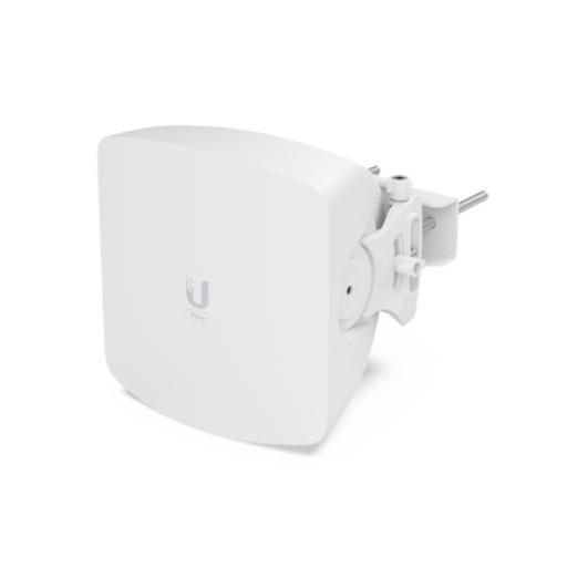 [UBIQUITIINC._WAVE-AP] UBIQUITI INC. UISP Access Point Multipunto Tecnología Wave en 60 Ghz, hasta 15 estaciones, hasta 5.4 Gbps, respaldo en 5 Ghz. 1 puerto SFP+ 10G, 1 puerto 2.5g Gbps, con GPS