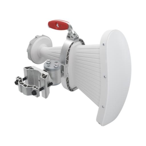 [RFELEMENTS_AH90WB] RF Elements Antena Sectorial Asimétrica de 90° 5180 - 6000 MHz, 16 dBi con soporte mejorado, listas para TwisPort sin pérdida