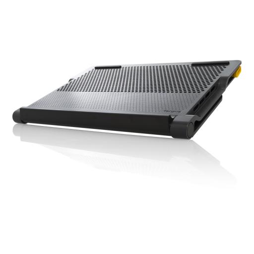 [TARGUS_AWE81US] Targus Base enfriadora Targus 17in Chill Mat con Hub 4 puertos AWE81US