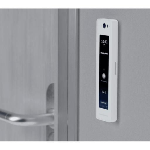 [UBIQUITINETWORKS_UA-G2-PRO] Ubiquiti Networks Lector UniFi Access G2 Pro, para tarjetas NFC, pantalla táctil, cámara y audio 2 vias (Requiere Hub UniFi)