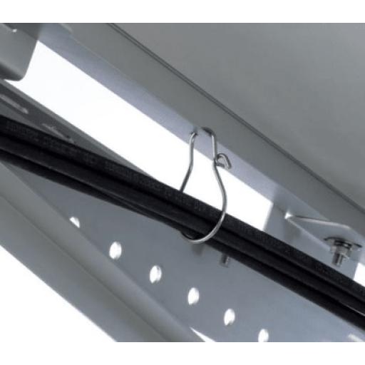 [PANDUIT_WH10SS-C] Panduit Colgador de cable solar, Paquete de 100pz